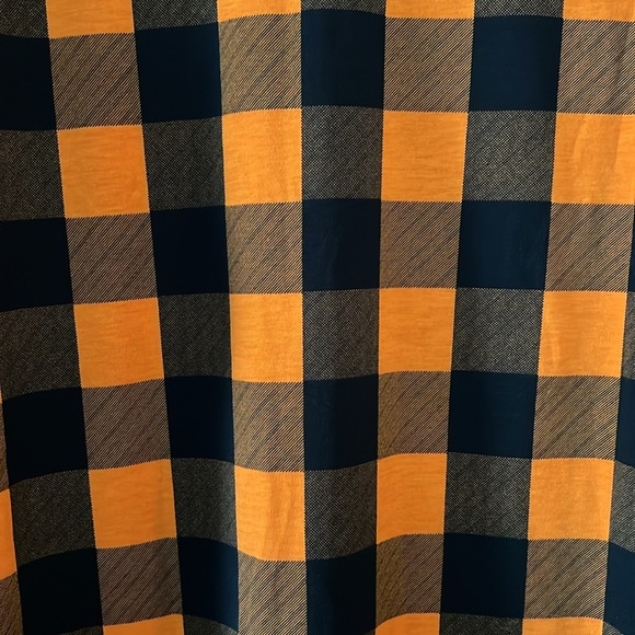 LuLaRoe long sleeve Hudson - Medium - Picture 5 of 9